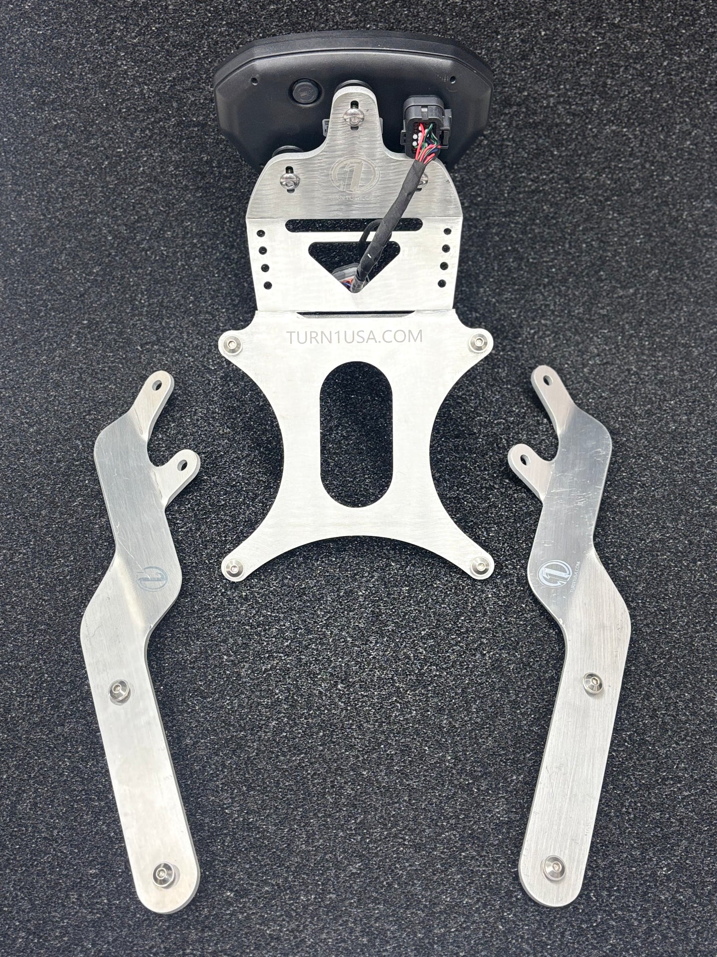 Turn 1 Super Hooligan Mounting bracket Kit - Triumph 765 RS