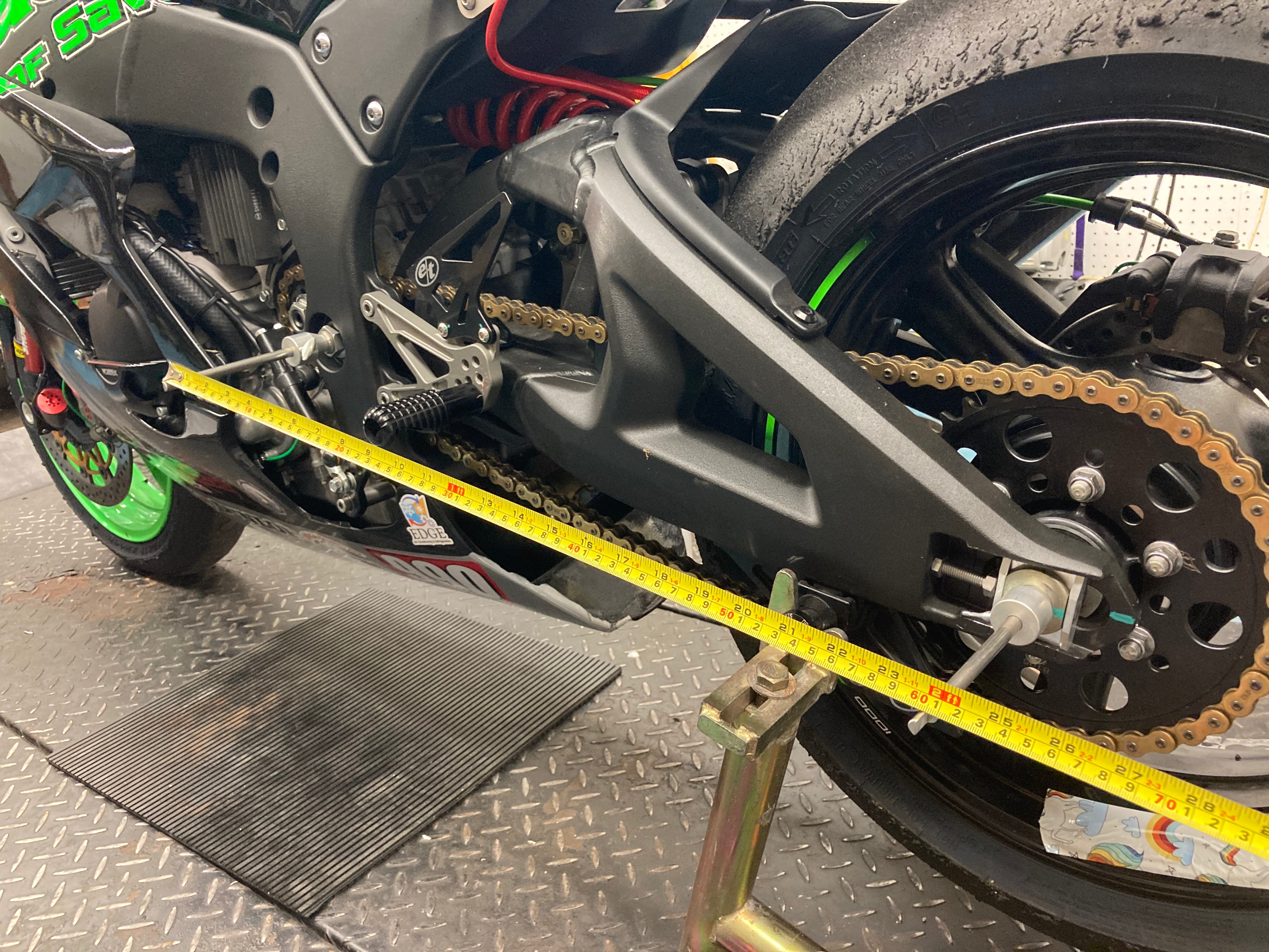 ALiGNMENT RODS - Motorcycle wheel alignment tool – TURN 1 USA